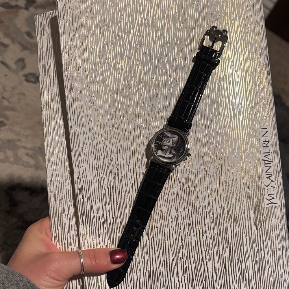 Disney “Ariel” Silver Dial Watch with Black Strap alligator pattern - Picture 2 of 6